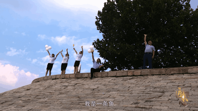 《海闊天空》預(yù)告-8.gif 《海闊天空》預(yù)告-8.gif